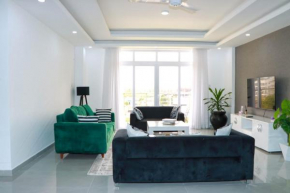 Executive sea view apartment Nyali